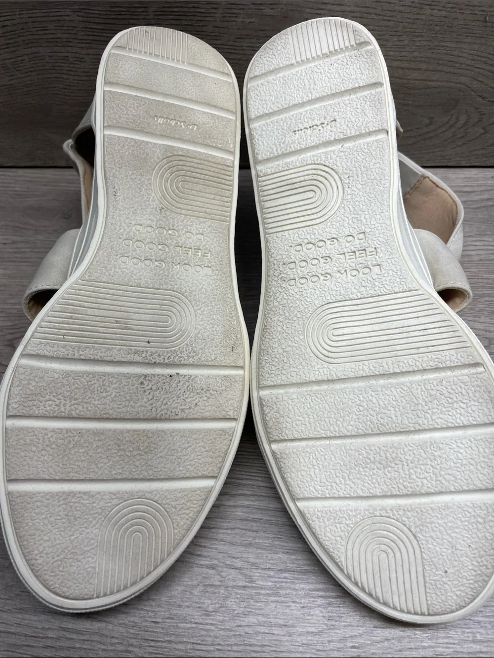 Dr. Scholl's Women's Cream Crisscross Slide Sandals #1109